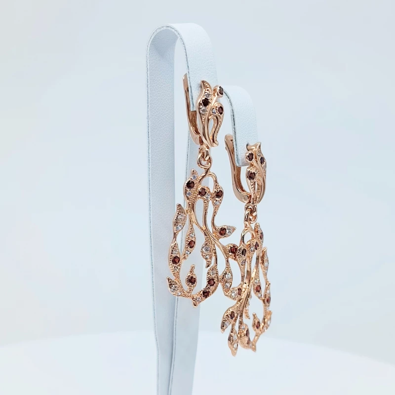 Prabangūs auksiniai auskarai su granato ir cirkonio akmenimis 2