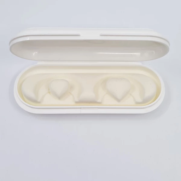 Plastikinė vestuvinių žiedų dėžutė