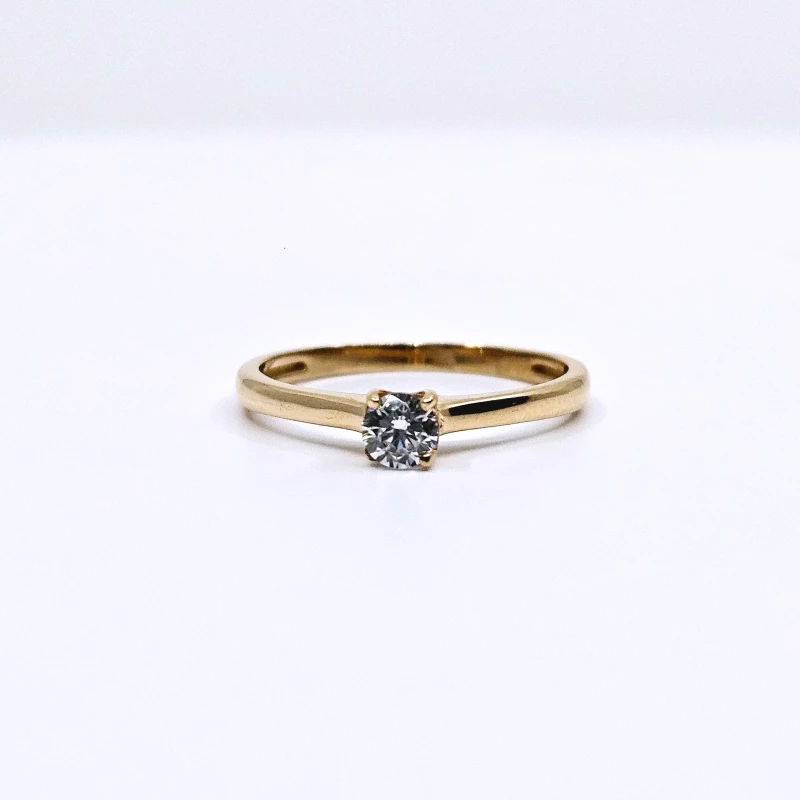 Auksinis žiedas su cirkonio akmeniu Z0220