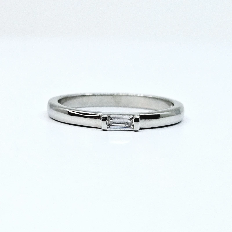 Sidabrinis žiedas su cirkonio akmeniu